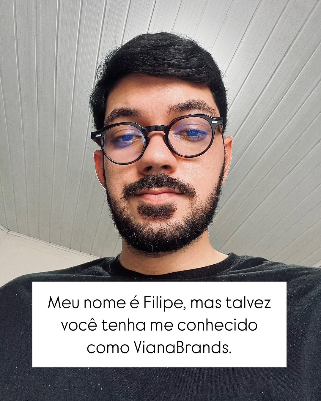 Agradeço a você que ficou e segue interessado em criar conteúdo e crescer aqui no instagram. 

Tenho muito a te ensinar esse ano. 

Principalmente sobre viralização. 

Alunos meus já tem resultado, quem me copiou teve resultado, e os meus clientes tem resultado. 

Reels curtos de